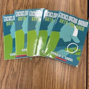 Scholastic Encyclopedia Brown Mystery- Book Set of 5/ Great Condition